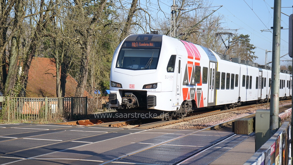 Saarburg Bahnbergang