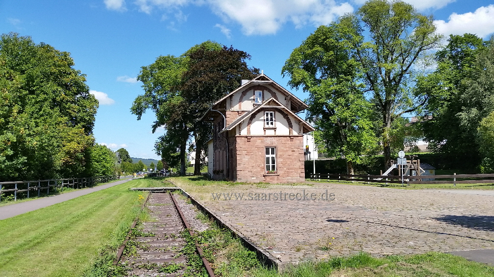 Ruwertalbahn - Ruwerradweg ehem. Bahnhof Kell am See)