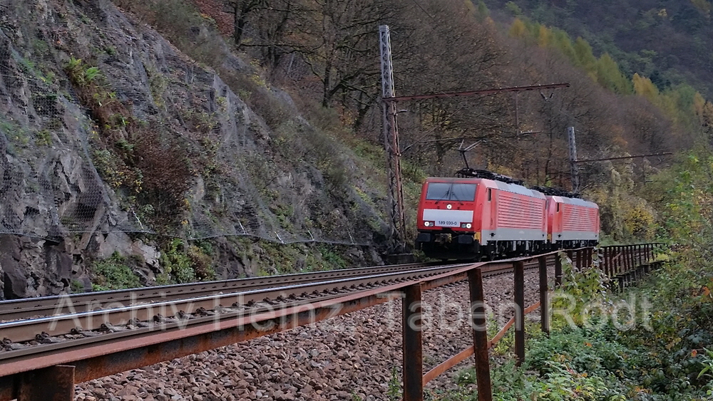 Saarstrecke Baureihe 189 Doppeltraktion (ohne Waggons) bei Saarhlzbach